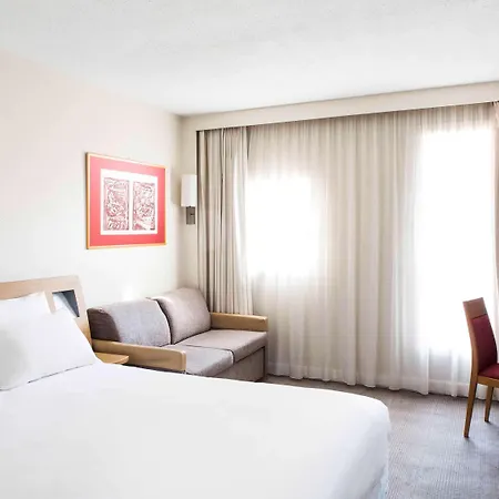 Novotel Avold Hotel 4*