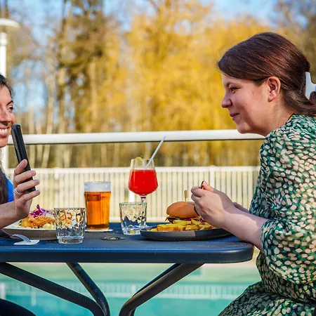 Отель Novotel Avold 4*