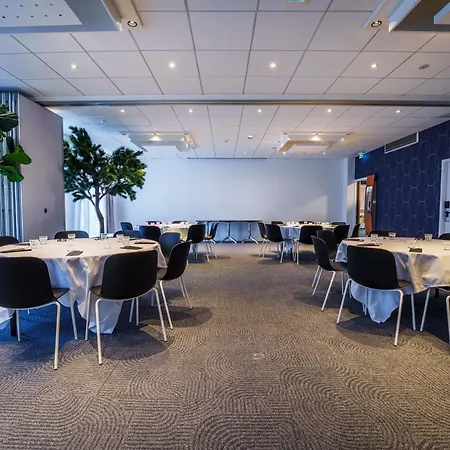 Hotel Novotel Avold 4*
