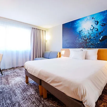 Novotel Avold 4*