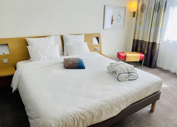 Отель Novotel Avold Сент-Авольд