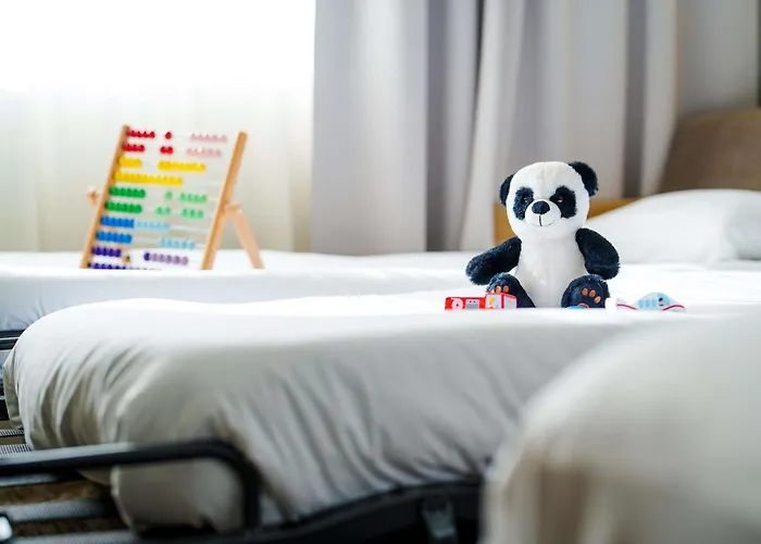 Отель Novotel Avold