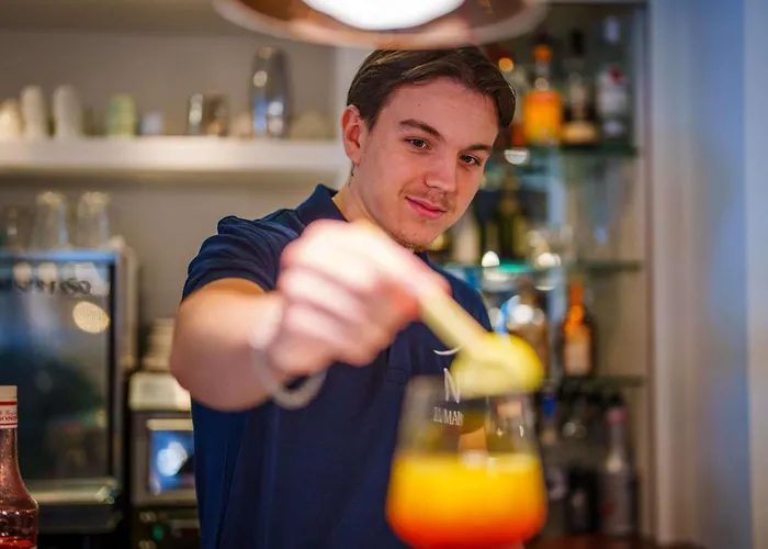 Отель Novotel Avold Сент-Авольд